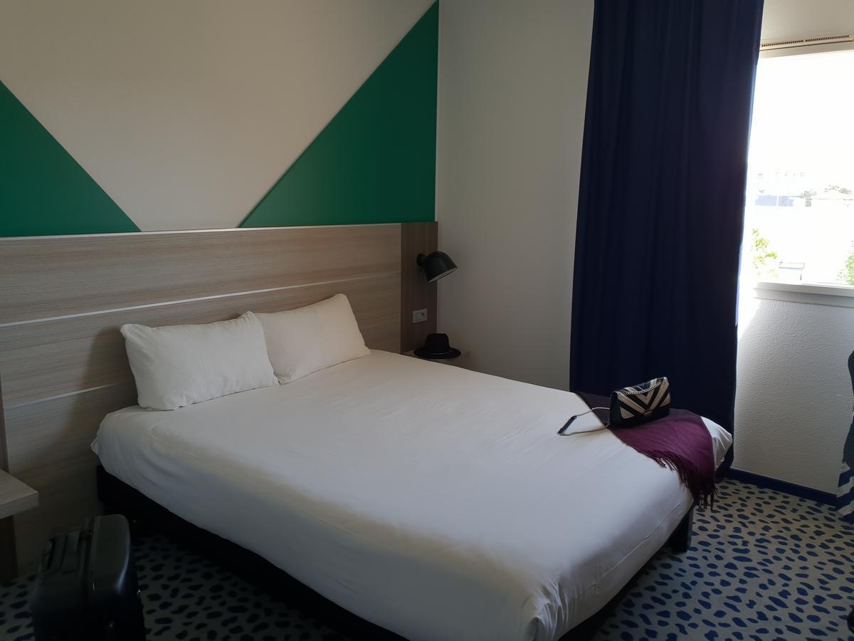 Ibis Styles Marseille Plan De Campagne Hotel Les Pennes-Mirabeau Exterior photo