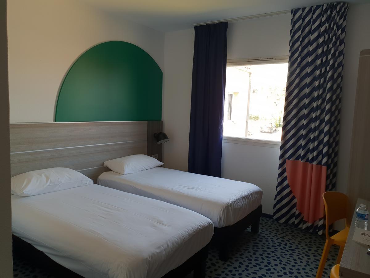 Ibis Styles Marseille Plan De Campagne Hotel Les Pennes-Mirabeau Exterior photo